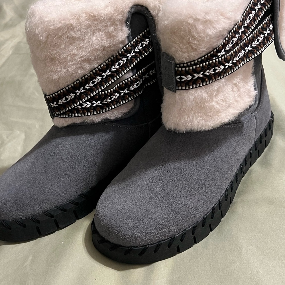 NEW‎ MUK LUKS Women's Flexi Montauk Boots Size 7